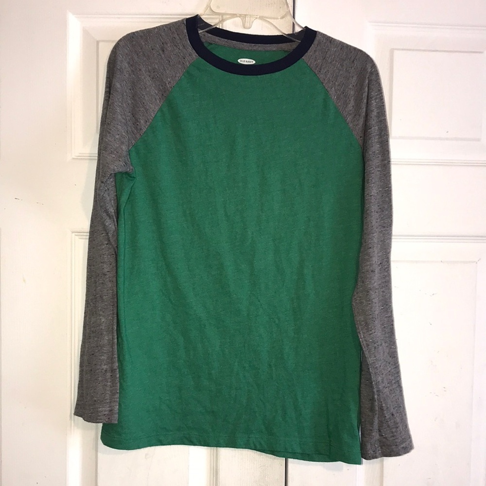 Boy’s Old Navy Tee
